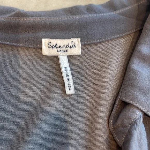 NWOT SPLENDID GRAY RAYON COTTON BLEND COLLARED L/S SHIRT. L - Picture 6 of 8